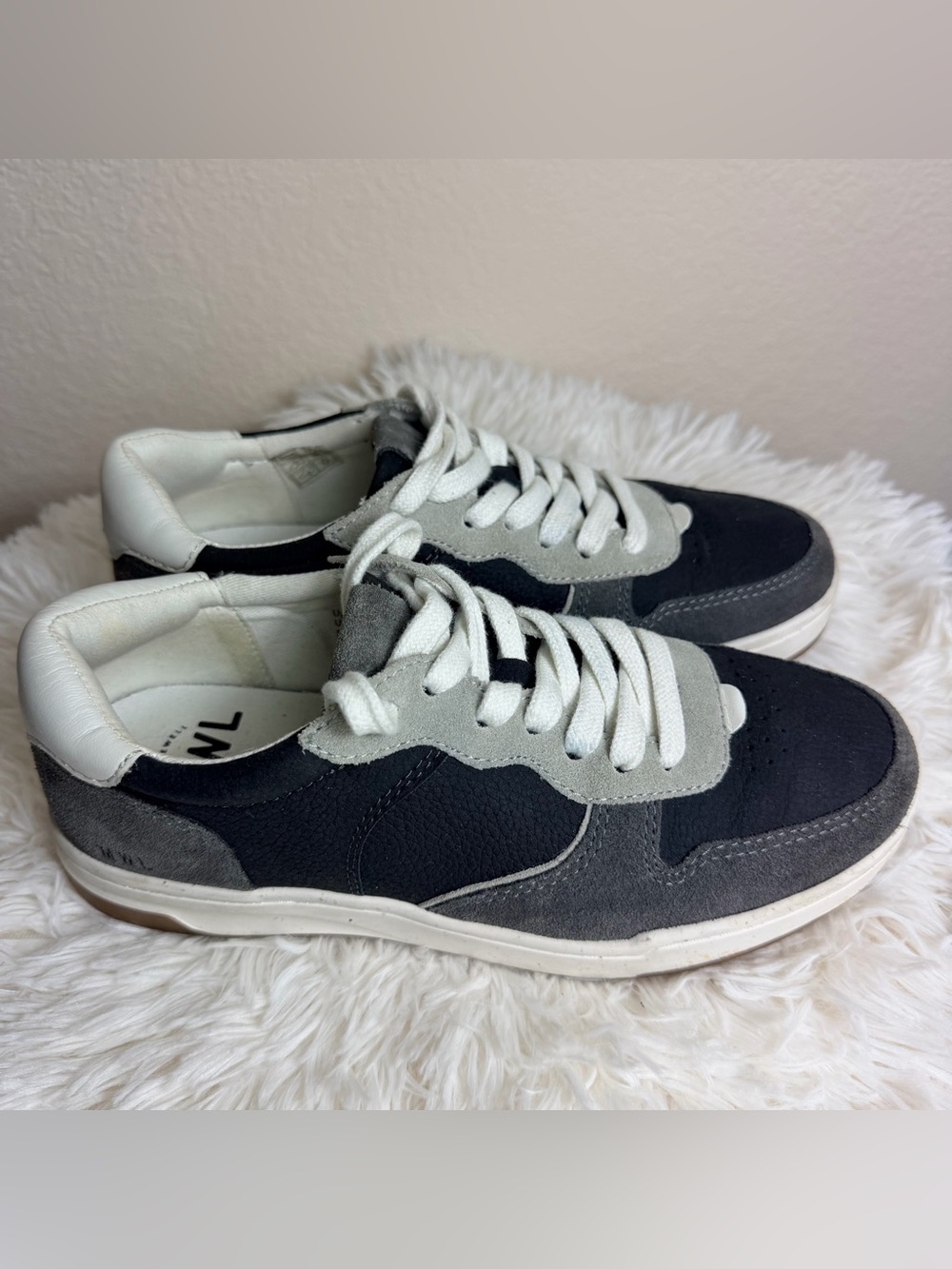 Madewell Women's Black, Gray & White Low-Top Sneakers